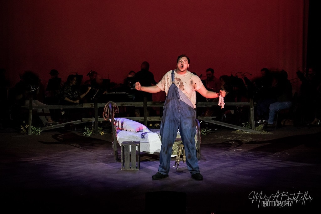 Oklahoma! — actor performing dramatic solo scene