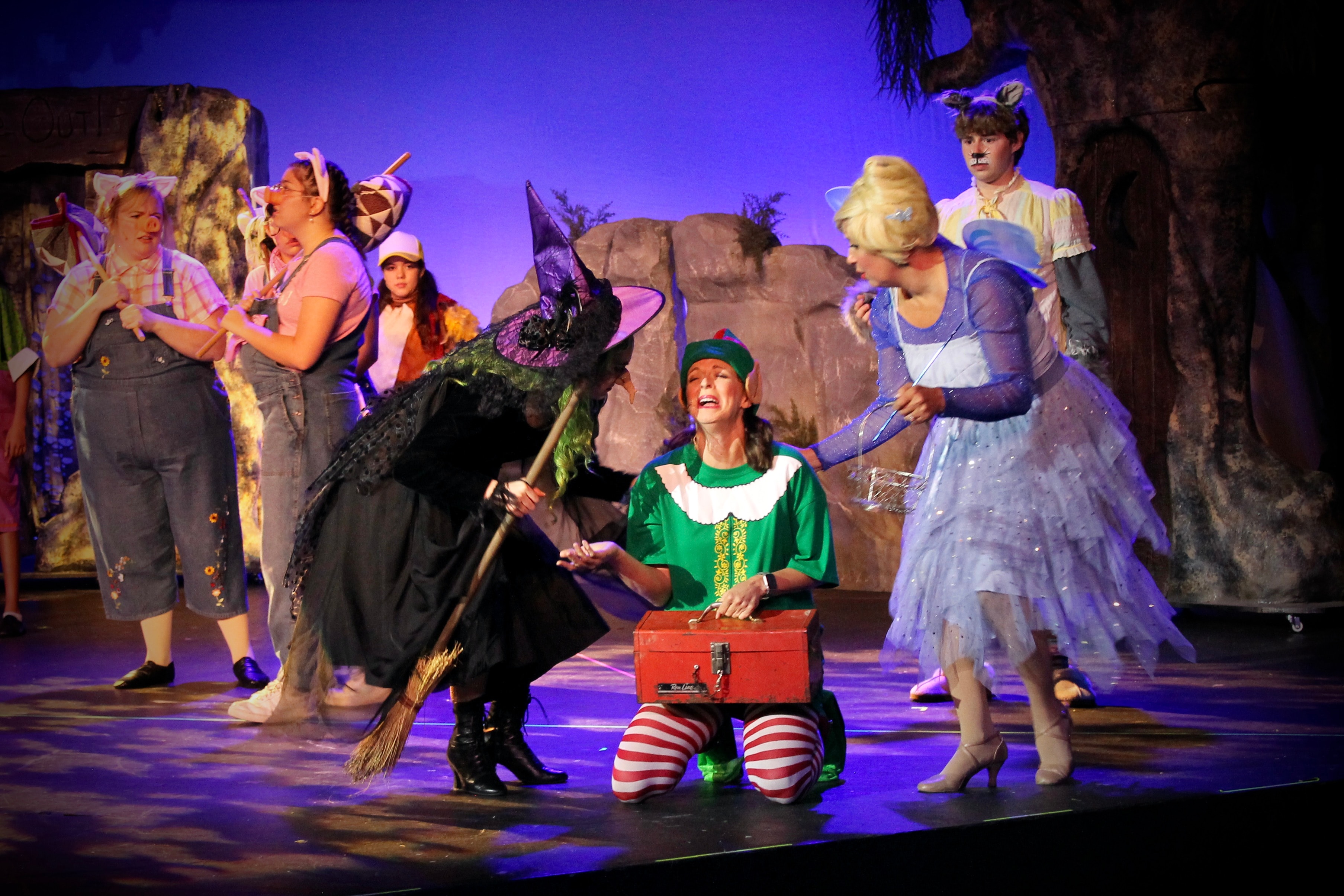 Shrek the Musical 2025 production photo